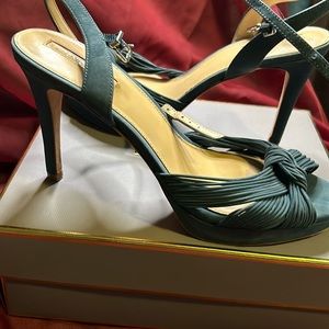 Antonio Melani strap heel